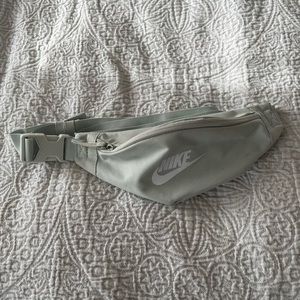 Nike waist bag